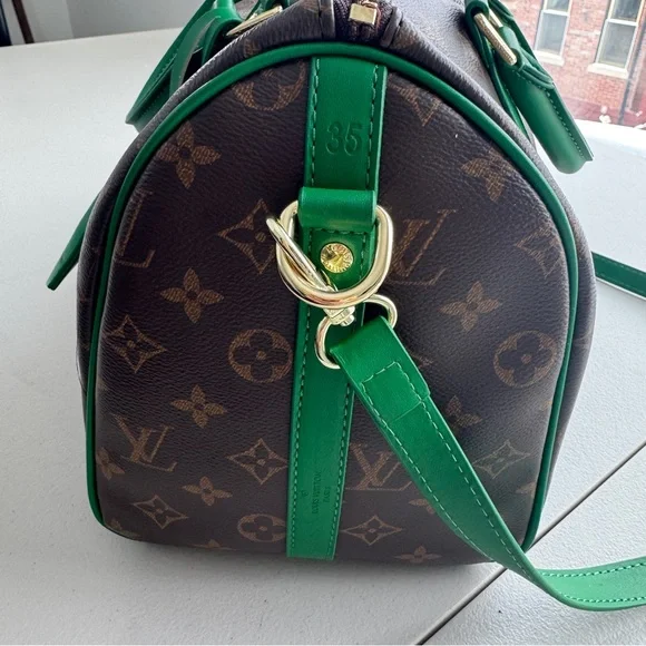 Brown and green bag - Picture 4 of 13